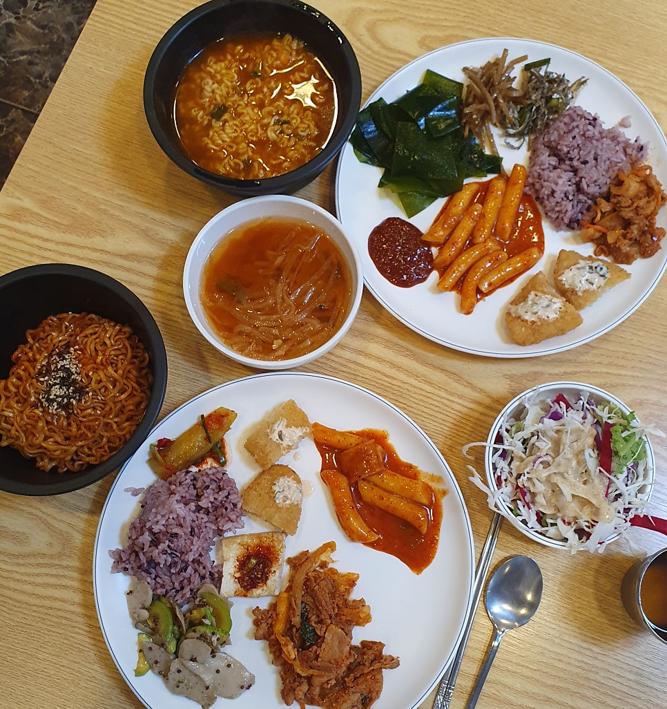 내고향한식뷔페 이미지