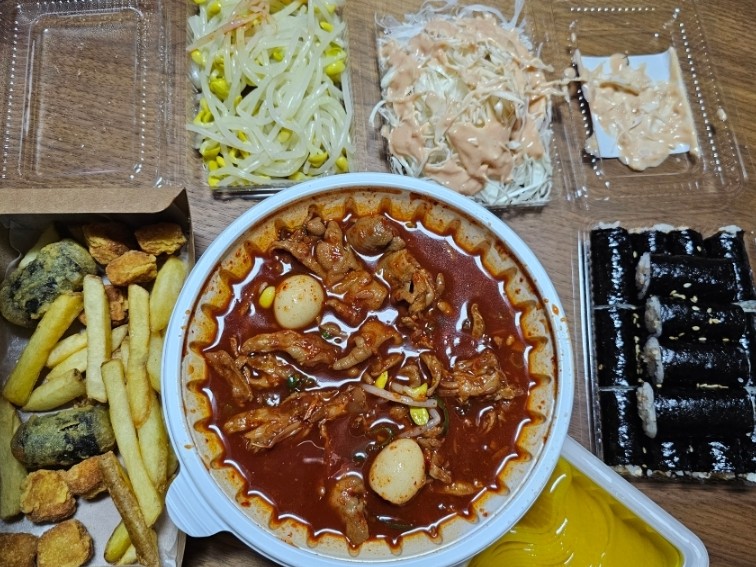 외오동닭발 이미지