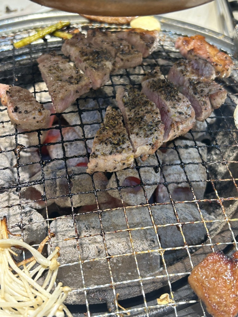 명륜진사갈비거두사거리점 이미지