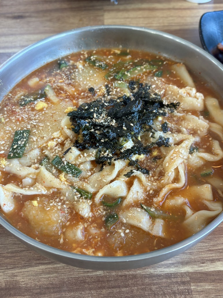 강릉홍가네옹심이 이미지