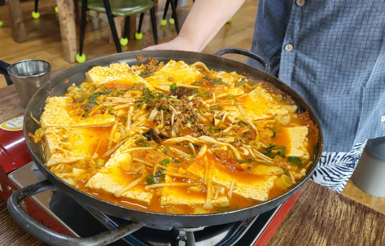 풍성맷돌두부 이미지