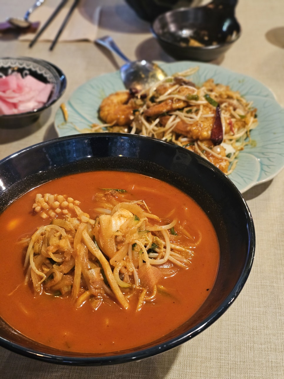 모던중식 연 이미지