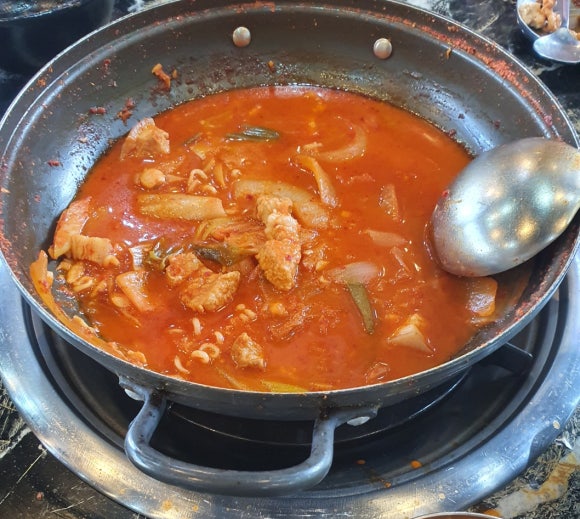 대박솥뚜껑삼겹살 이미지