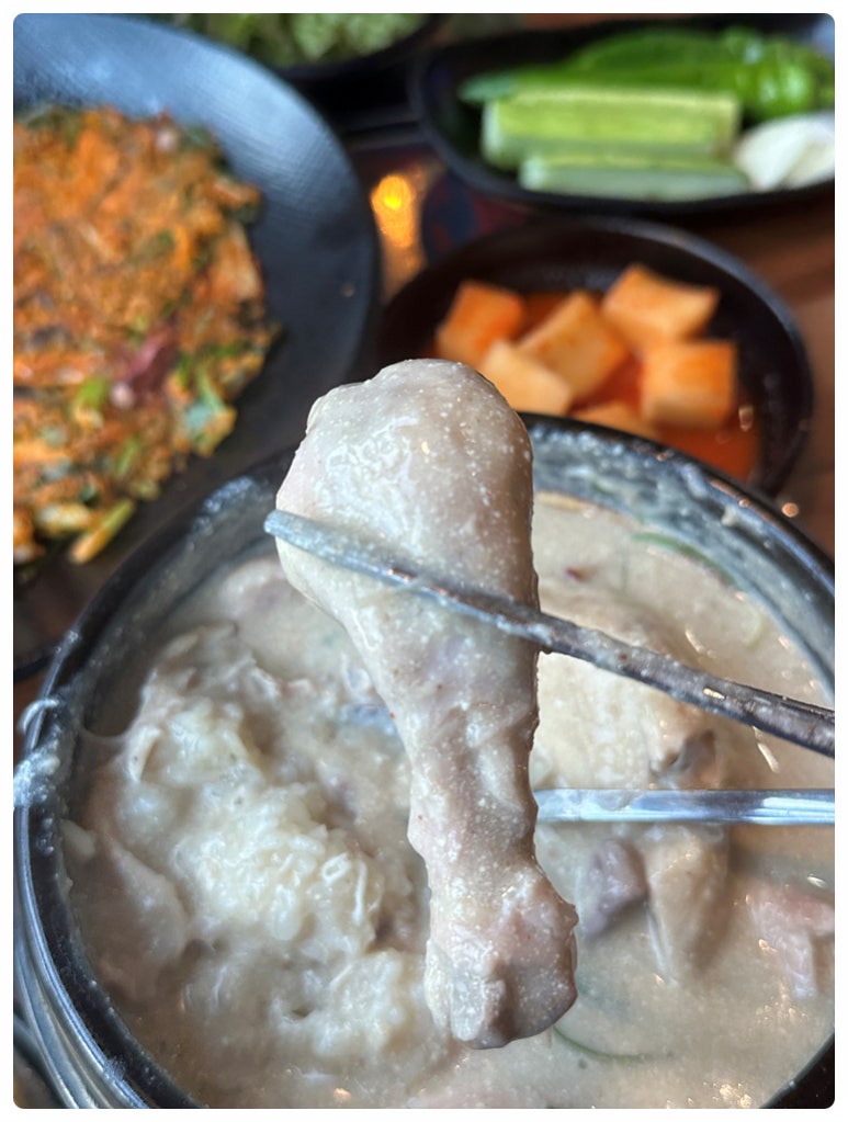 백년토종삼계탕 이미지