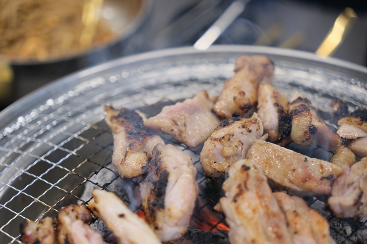 유박사숯불닭갈비 이미지