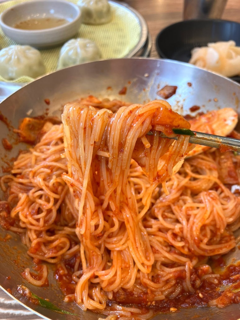 3.8밀면 이미지