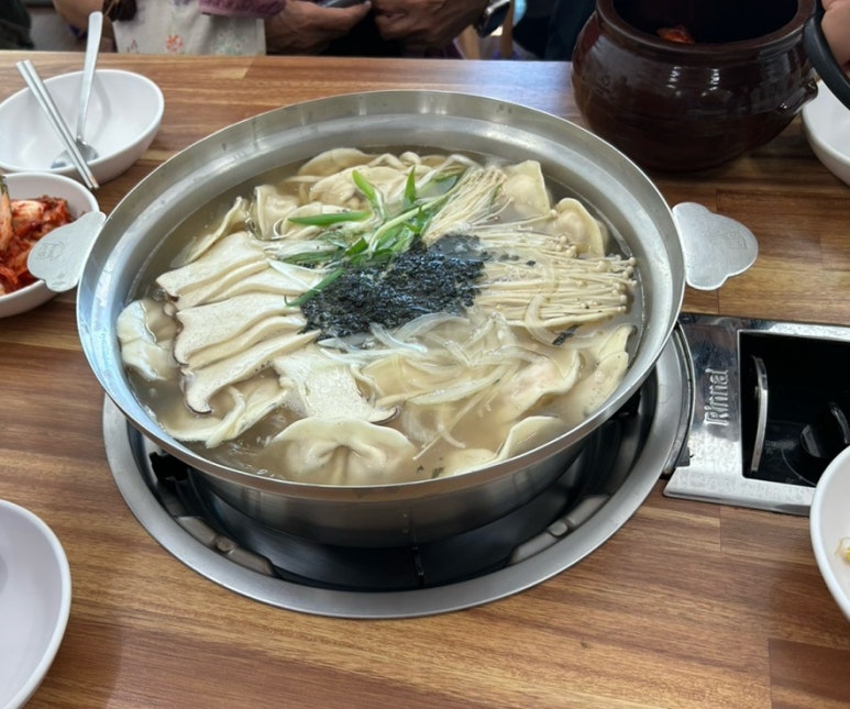 궁중전골칼국수 이미지
