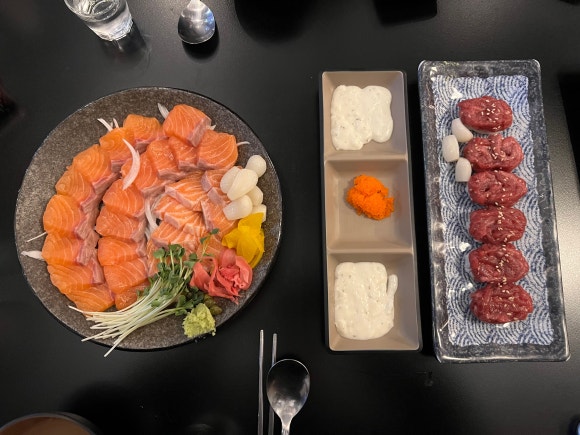 육회바른연어루원시티점 이미지