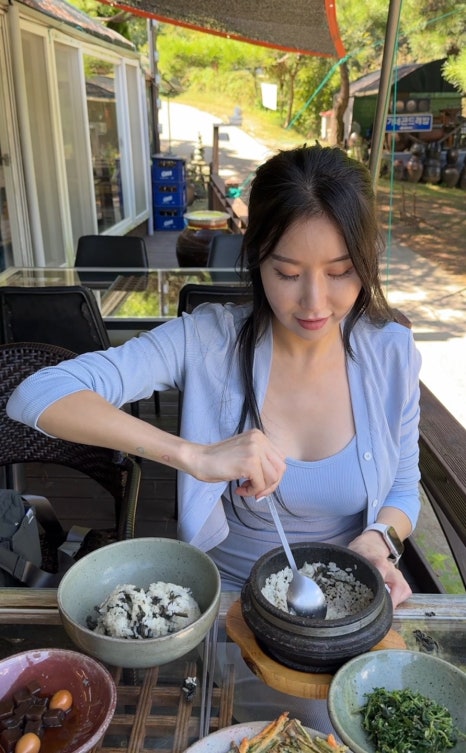 윤가네곤드레밥 이미지