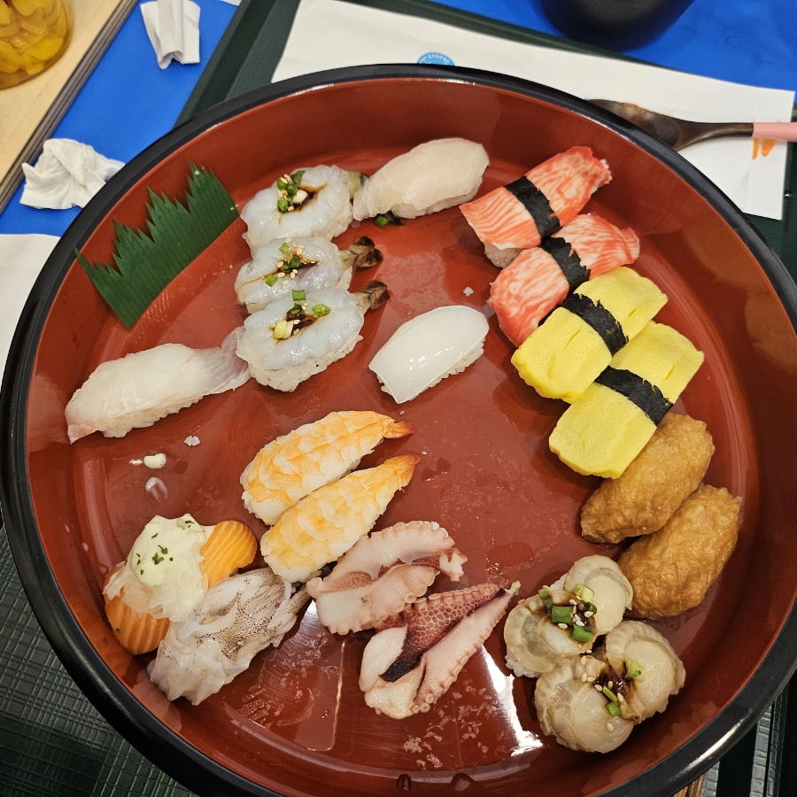 사게네초밥 이미지