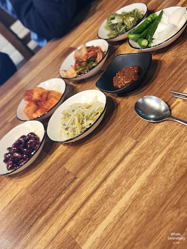 오월에국수 이미지