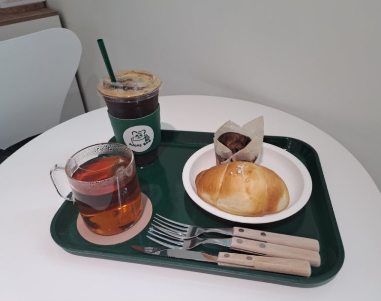 수크레브와 이미지