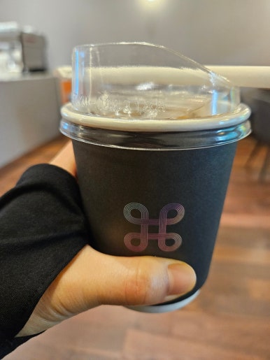 커맨드커피 이미지