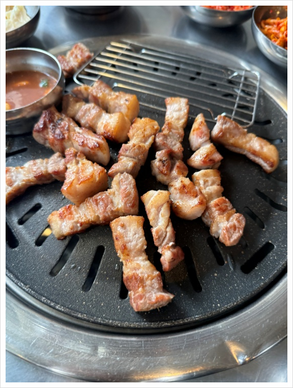 삼겹창고 이미지