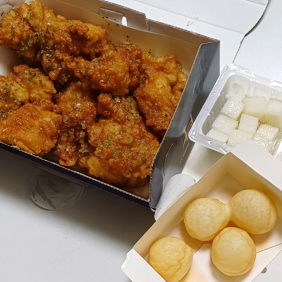 에이치골드치킨 이미지