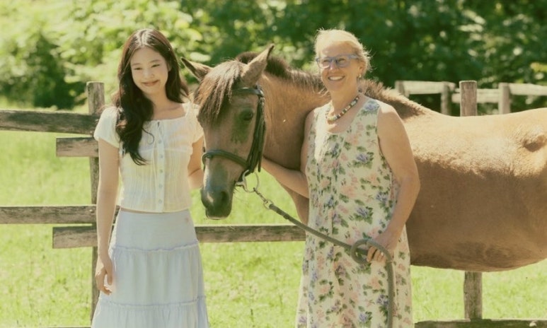 악마는프라다를싸게입는다 이미지