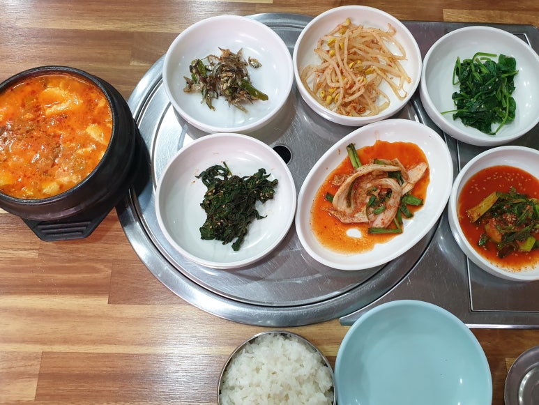 친구네찌개전문점 이미지