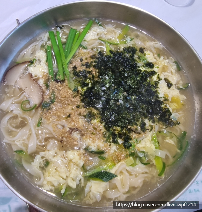 율칼국수 이미지