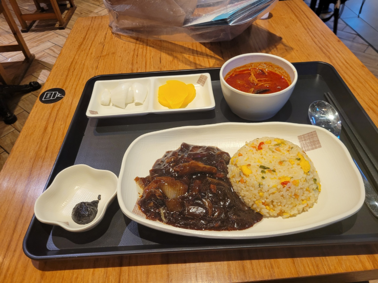 공화춘AK플라자 이미지