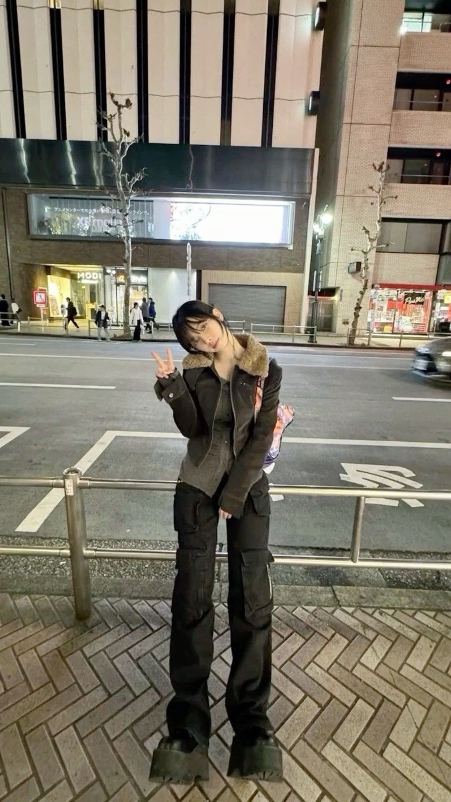 무튼 이미지