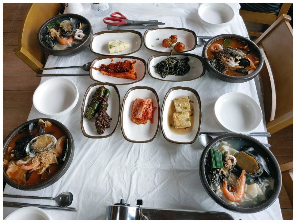 기와집 수제비 이미지