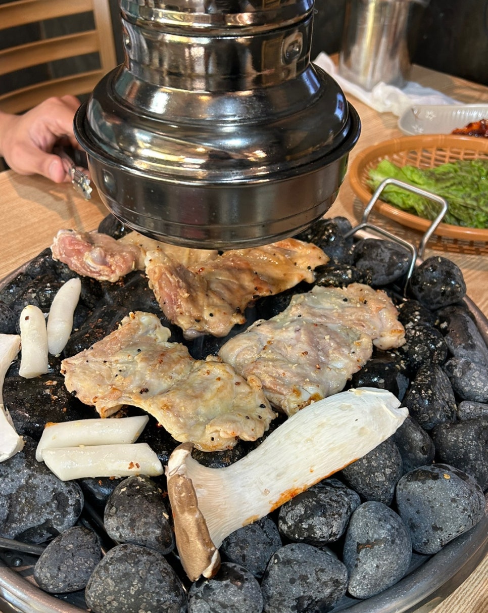 돌숯불갈비식당 이미지