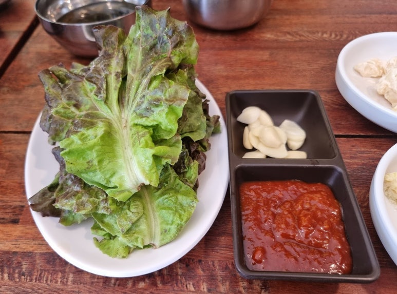 무아국수보쌈 이미지