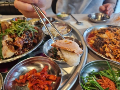 완미족발산호점 이미지