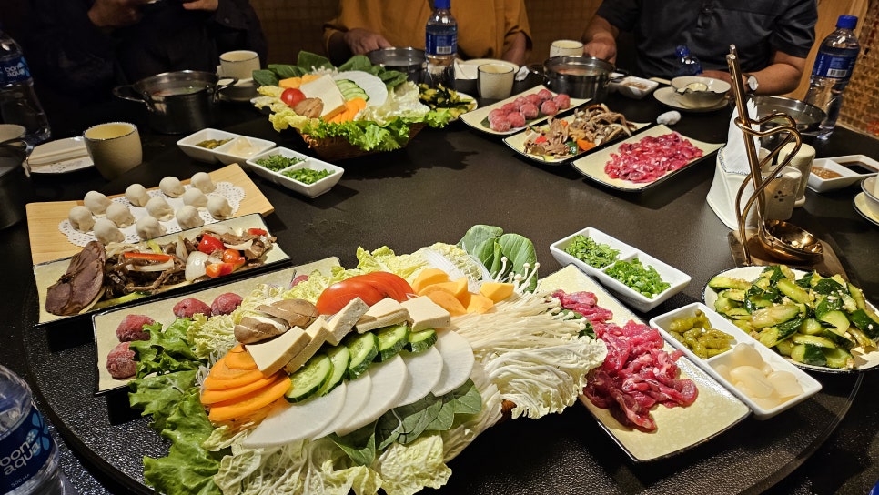 [몽골 울란바토르] 더 불 핫팟 The Bull Hot Pot Restaurant 몽골샤브샤브 네이버 블로그