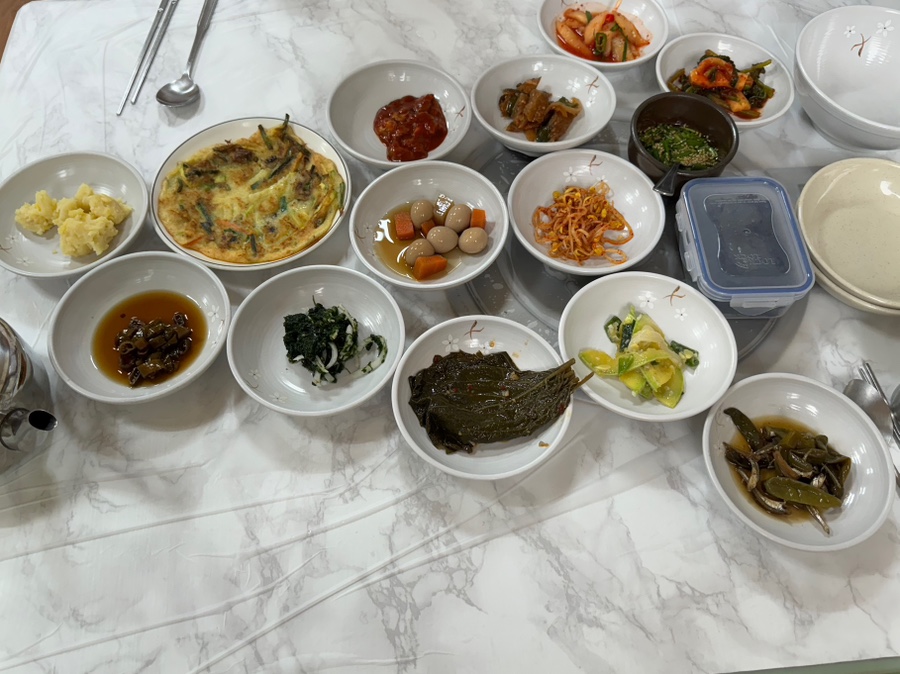 창리꽃게장굴밥집 이미지