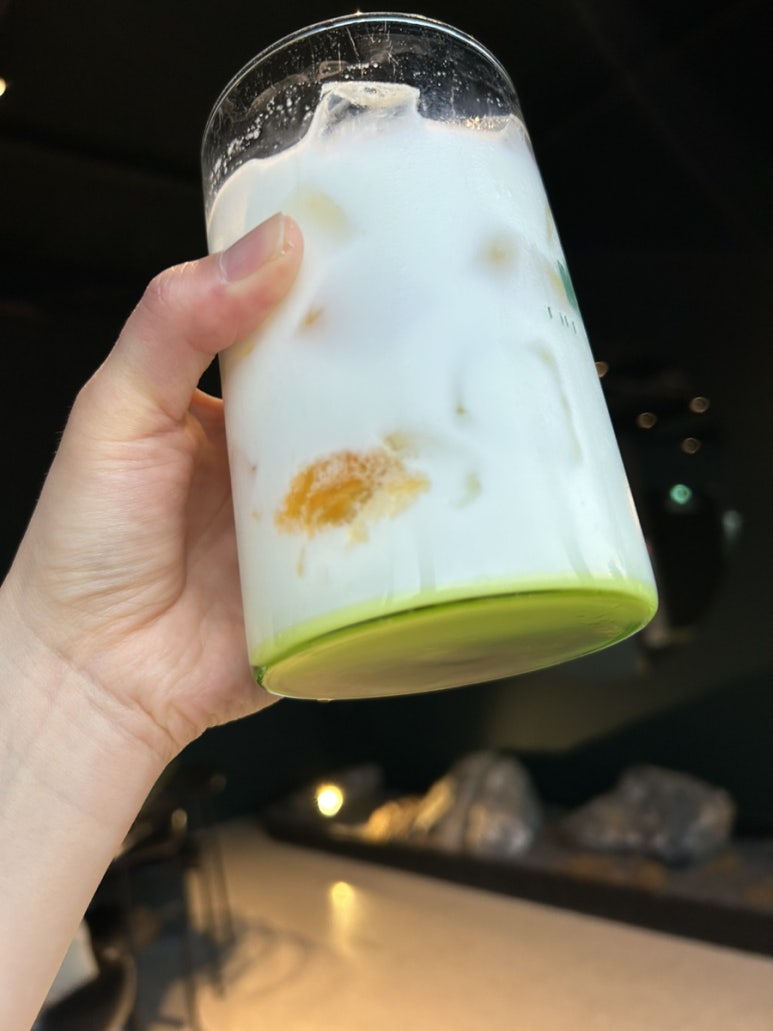 커스텀커피 더하우스 김포 이미지