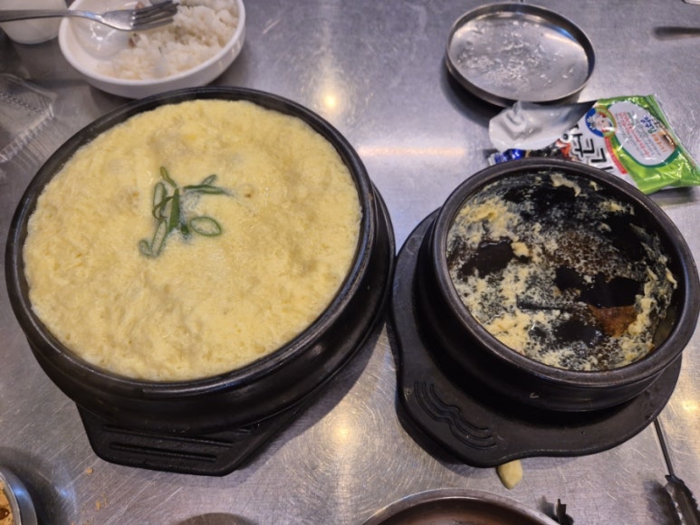 창고형 초벌 왕소금구이 이미지