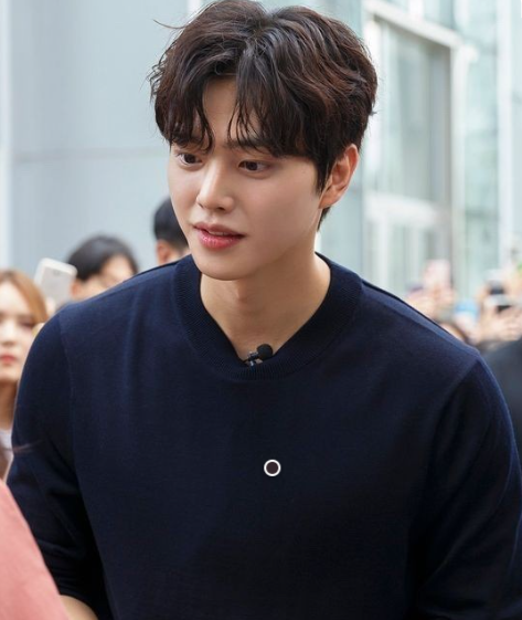 에이바헤어선유도역점 이미지
