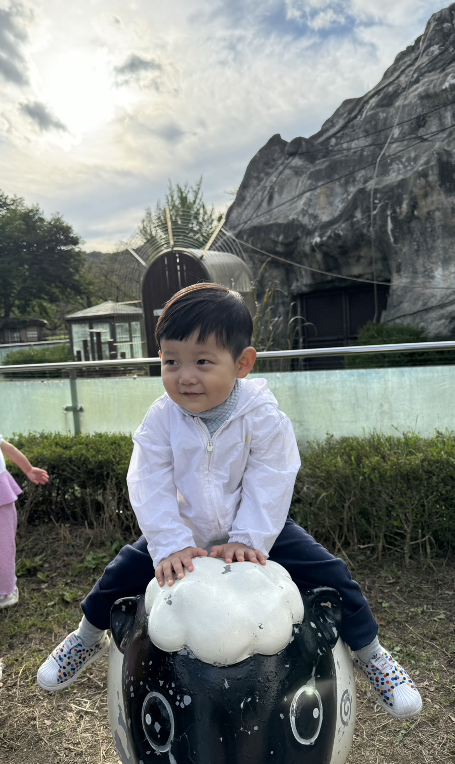 퐁당퐁당몰 이미지