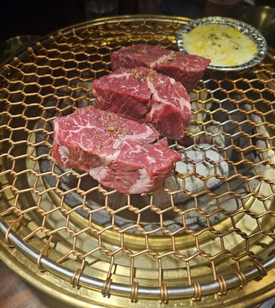 압구정화로구이거제아주점 이미지