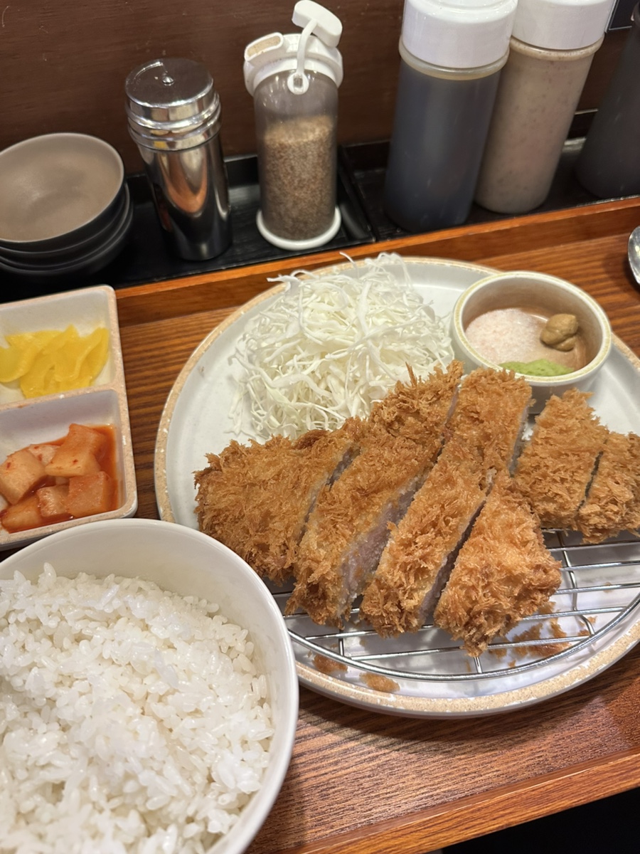 꼬숑돈카츠 이미지