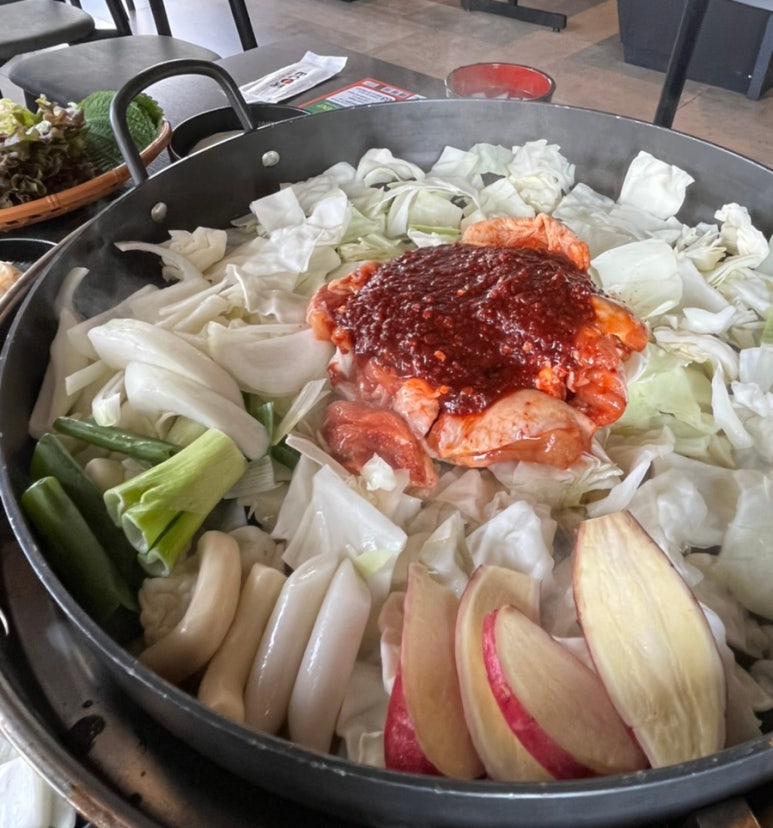 알품닭갈비 이미지
