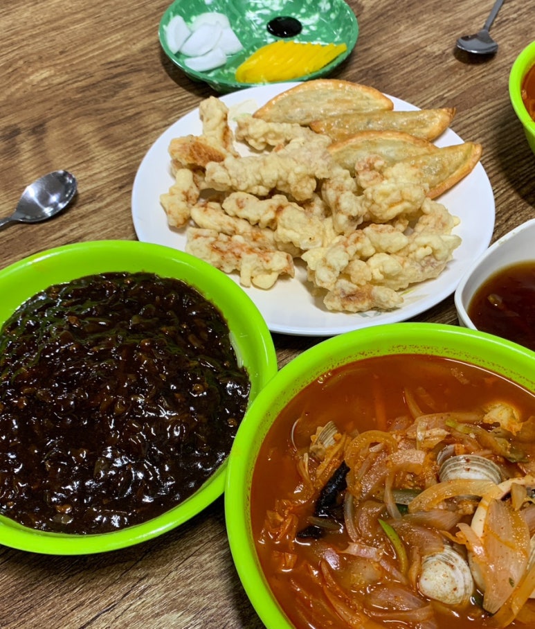 진달래반점식당 이미지