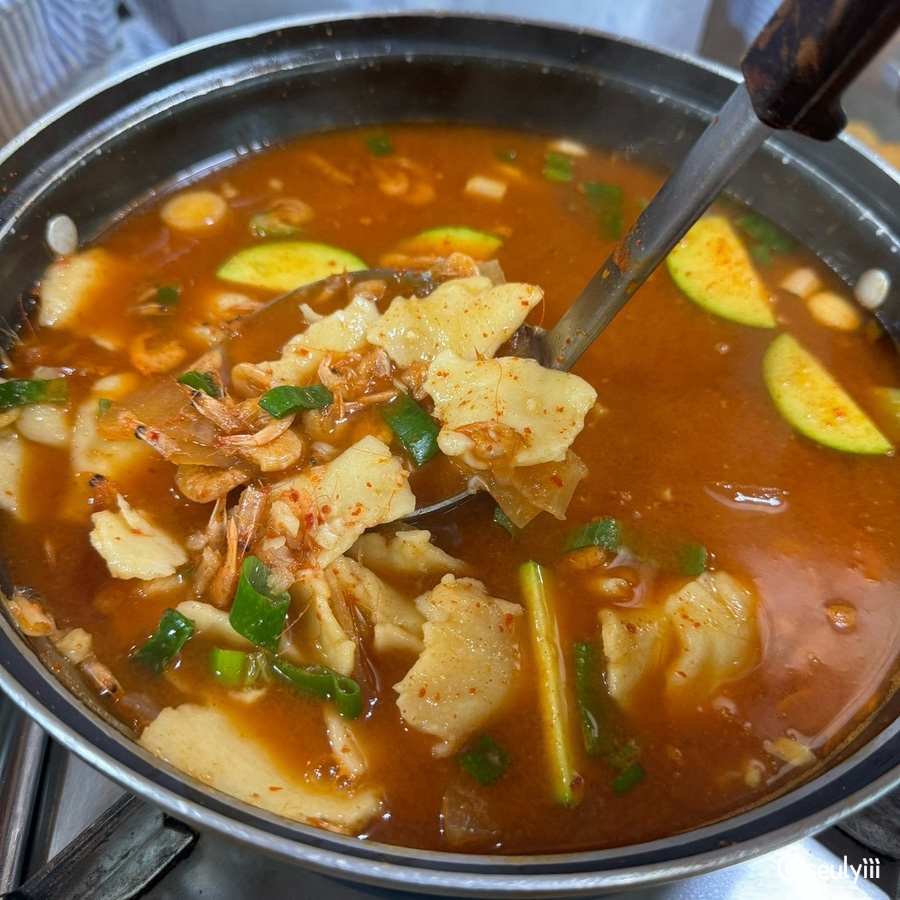 오두막골식당 이미지