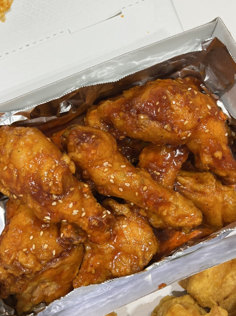 로렌드치킨 이미지