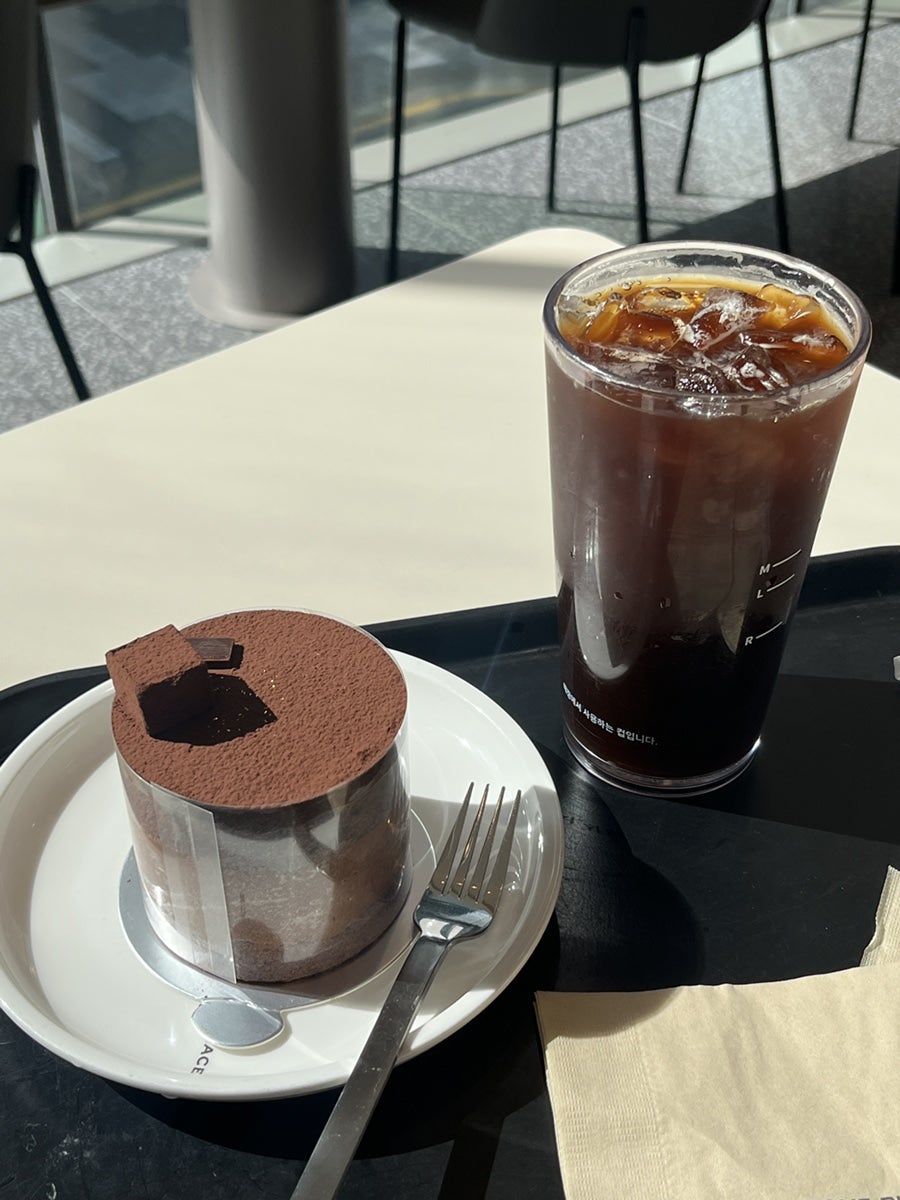 투썸플레이스역삼 이미지