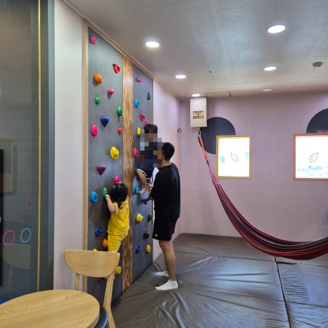 헬로방방 포항점 이미지