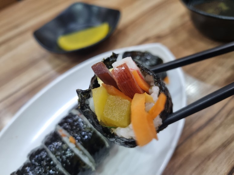 김밥&떡볶이 본점 사진 2
