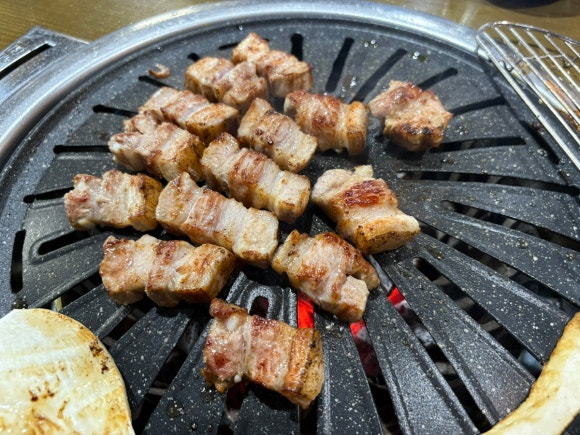 월등한고기쟁이 중산점 이미지