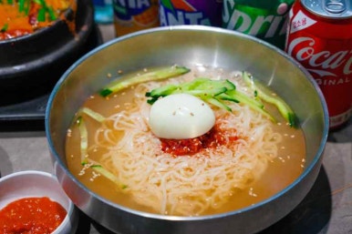 연동밀면 이미지