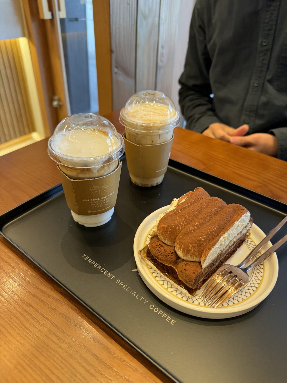 텐퍼센트 천안아산역점 이미지