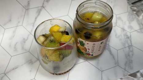 후르츠테이블 이미지