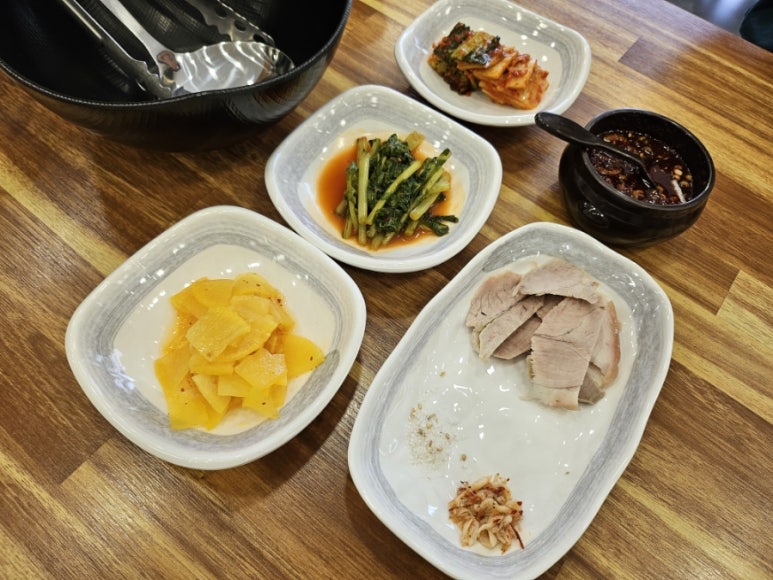 율담촌국수덕계점 이미지