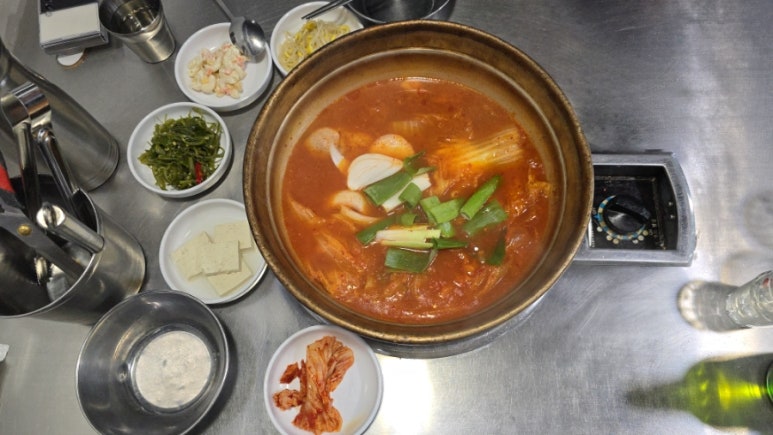 고기와찌개마을 이미지