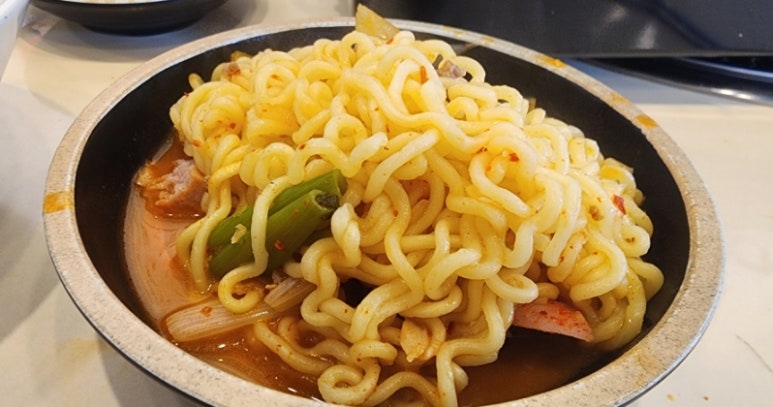 국민부대찌개법원점 이미지